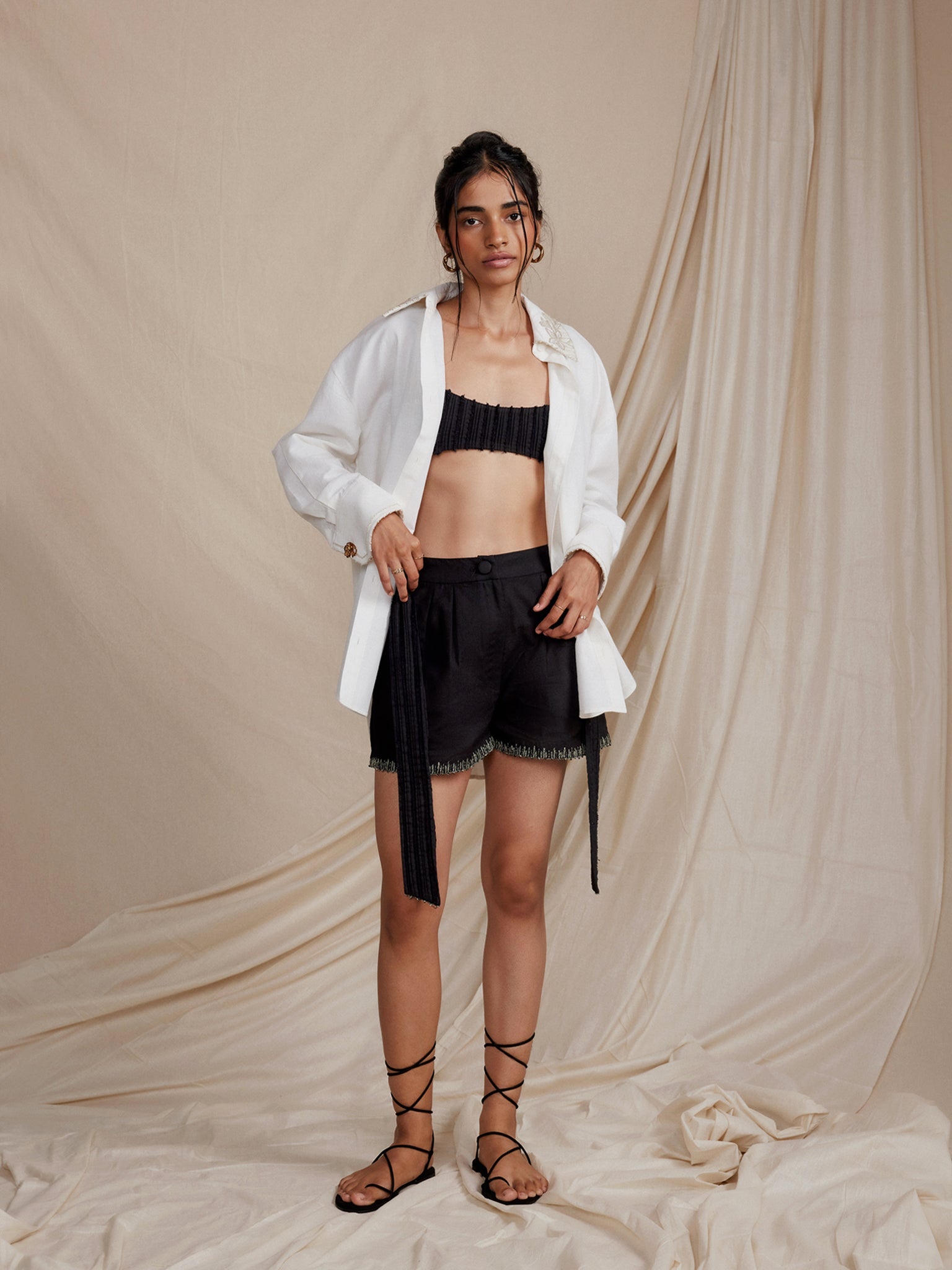 C H L O E  SHORTS