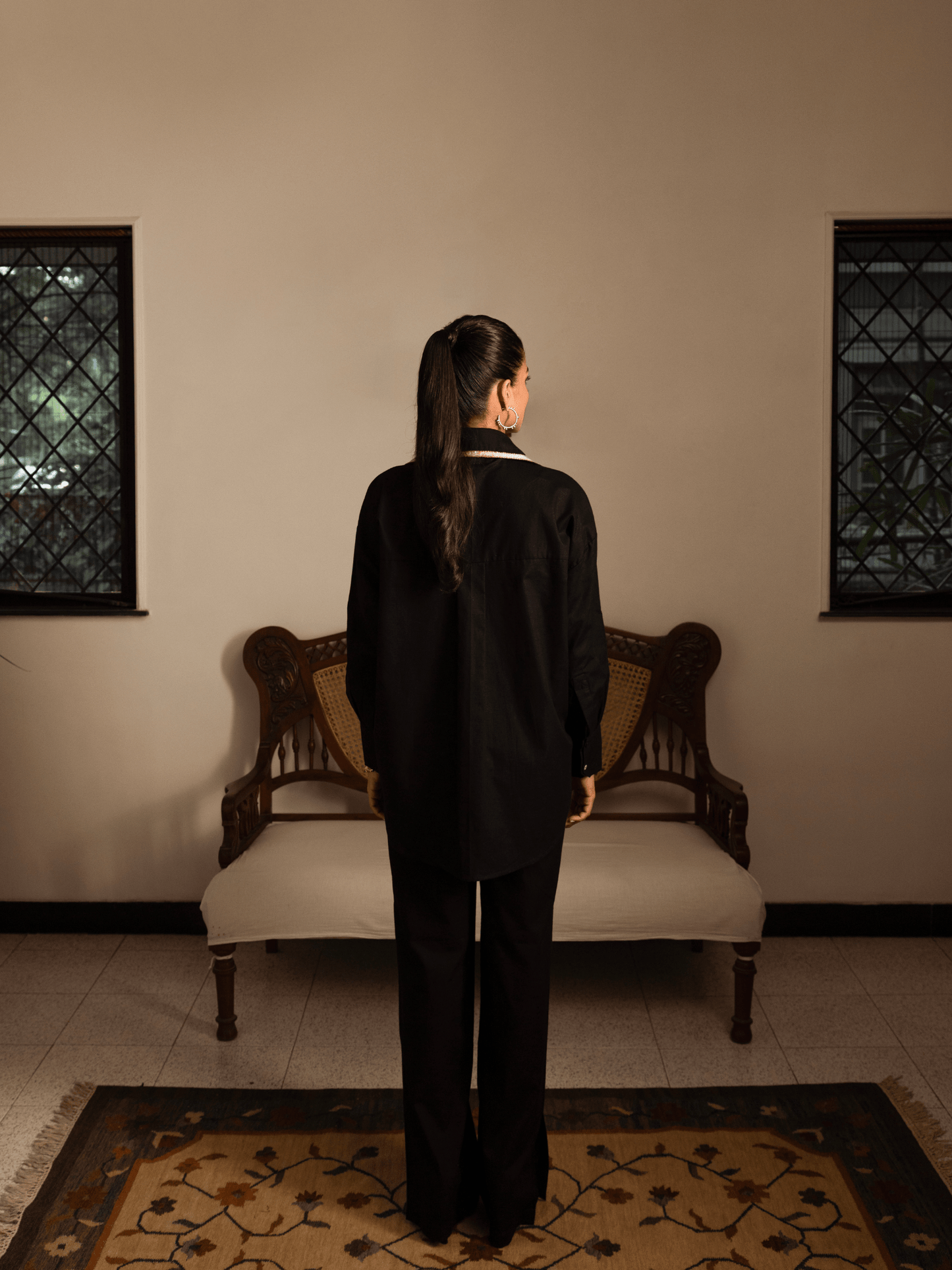 Luxury black oversized shirt with embroidered collar and pocket